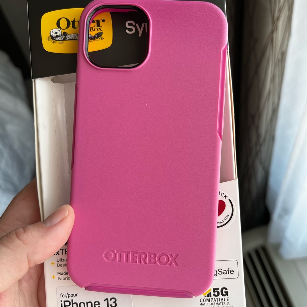 Otterbox Symmetry+ for iPhone 13